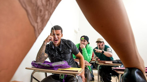 Смотреть порно зрелой учительницы со студентом