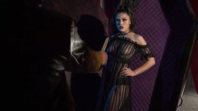 Жесткий трах с молодой стервозной брюнеткой и взрослым папиком