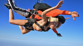 Групповой секс блондинок с большими сиськами