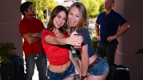 Групповой трах молоденьких студенток с новыми ёбарями